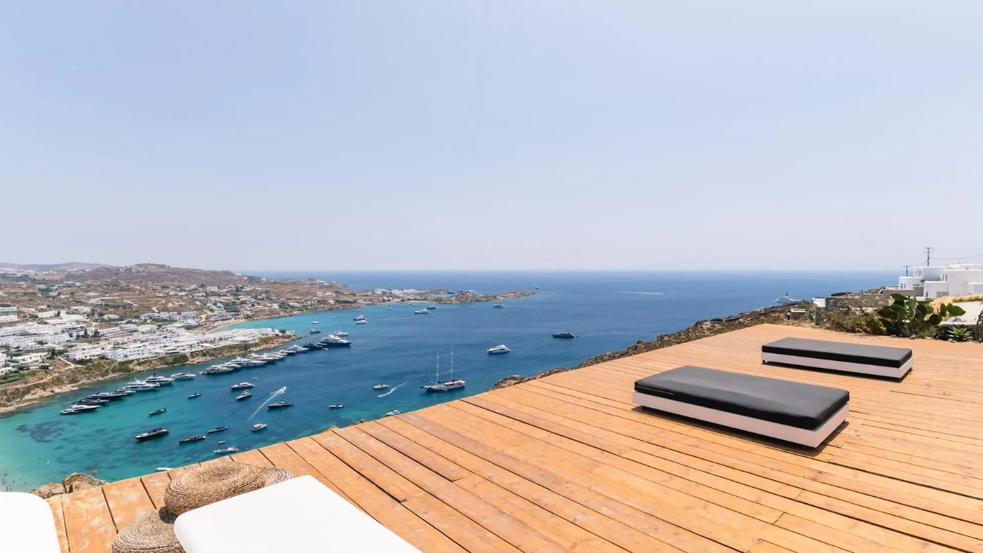 Psarou, The Above Nammos Experience Villa