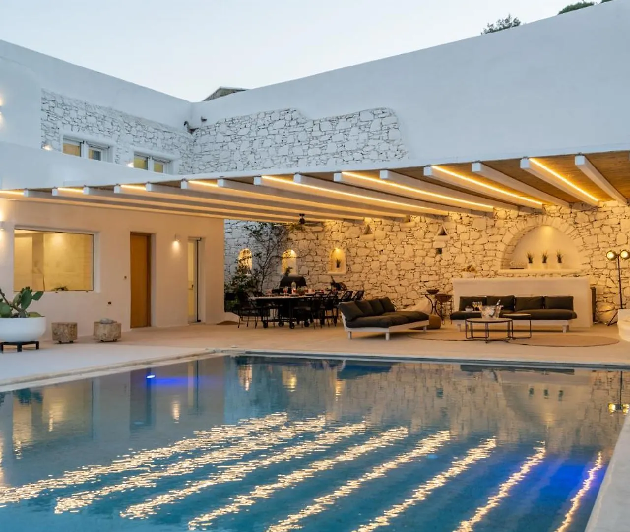 Villa Psarou, The Above Nammos Experience