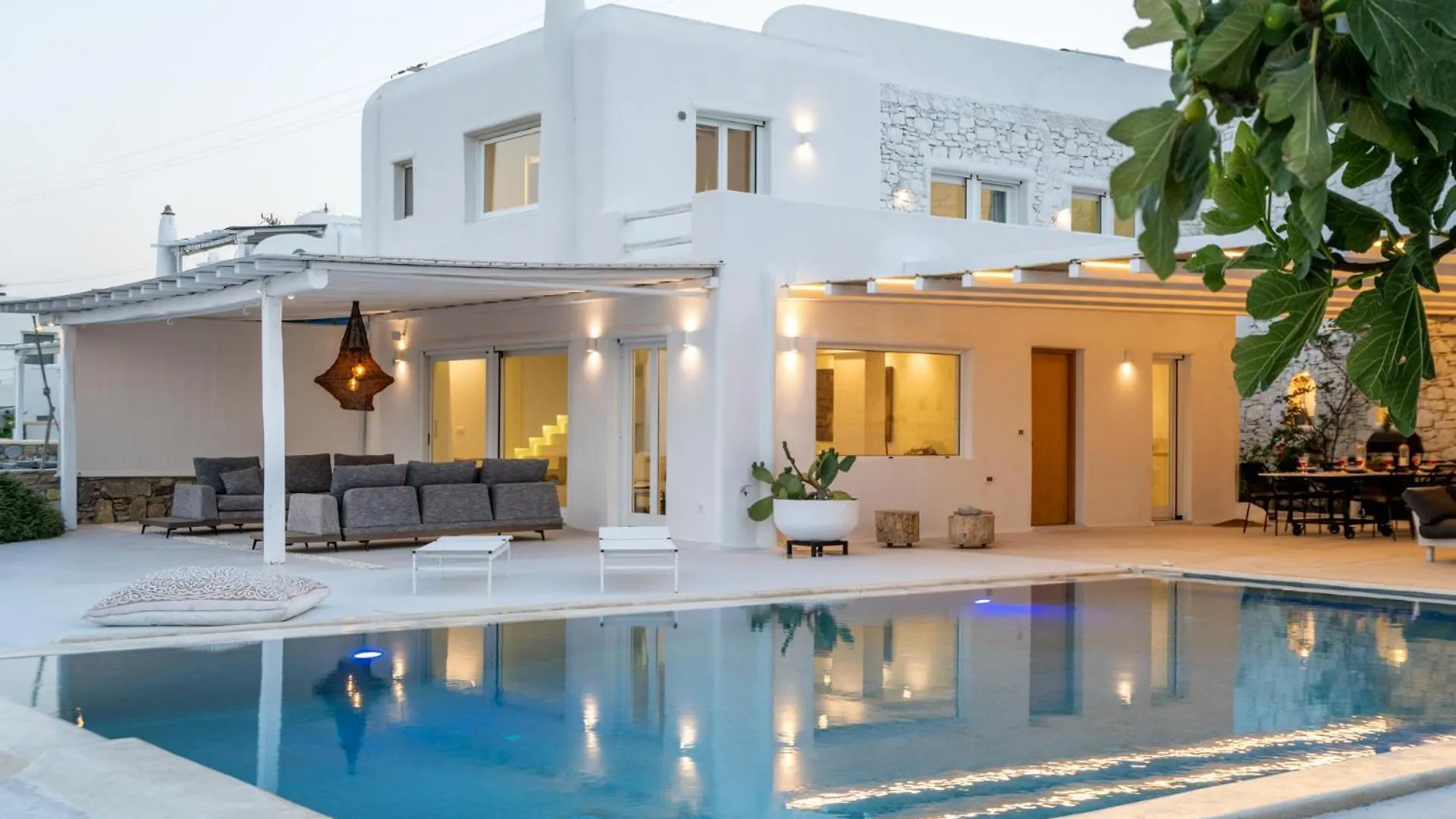 Villa Psarou, The Above Nammos Experience